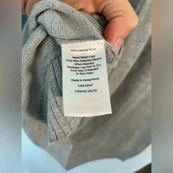 TALBOTS Gray Merino Wool Sweater Turtleneck Pockets Dolman Black Label Small NWT - Picture 7 of 9